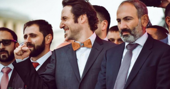 Նիկոլ Փաշինյանը սկանդալային գործարքի է գնում